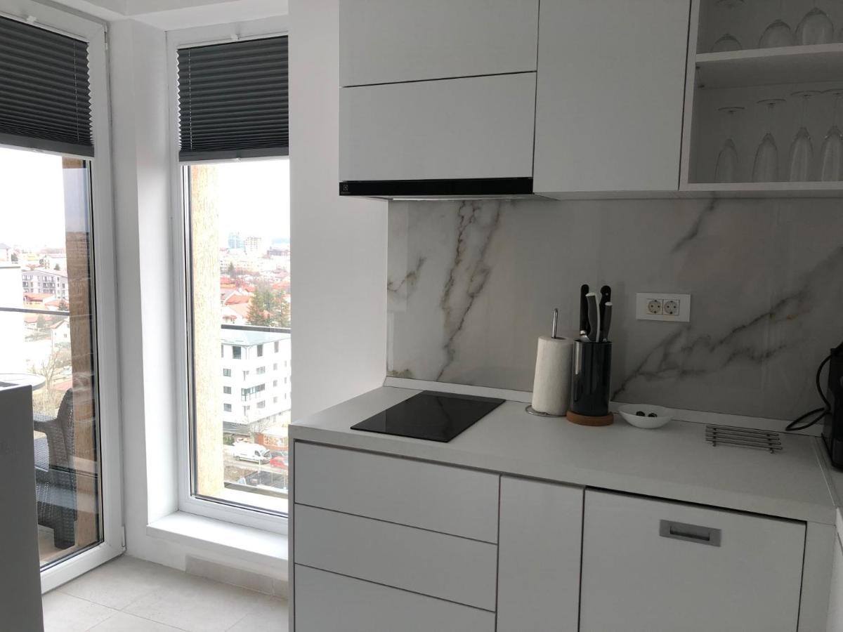 Luxury Westpark 2-Room Apartment Lakeview W5 Bucareste Exterior foto